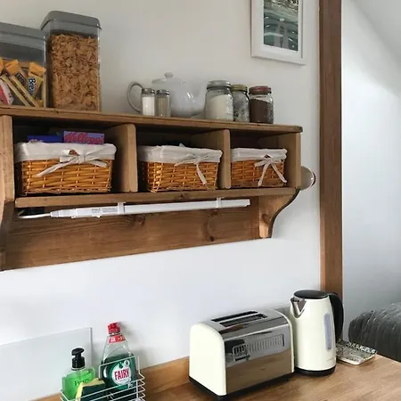 The Nook At Claremont House Ca12 4lt *